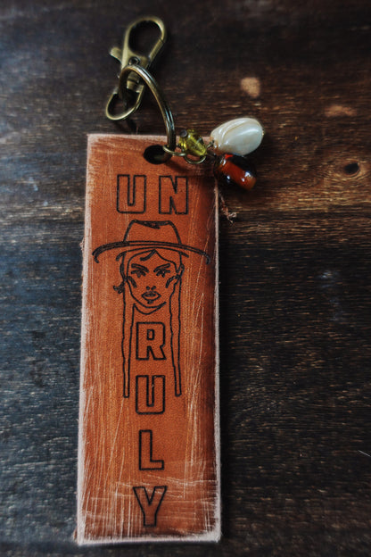 MOTOBELLA UNRULY LEATHER KEYCHAIN