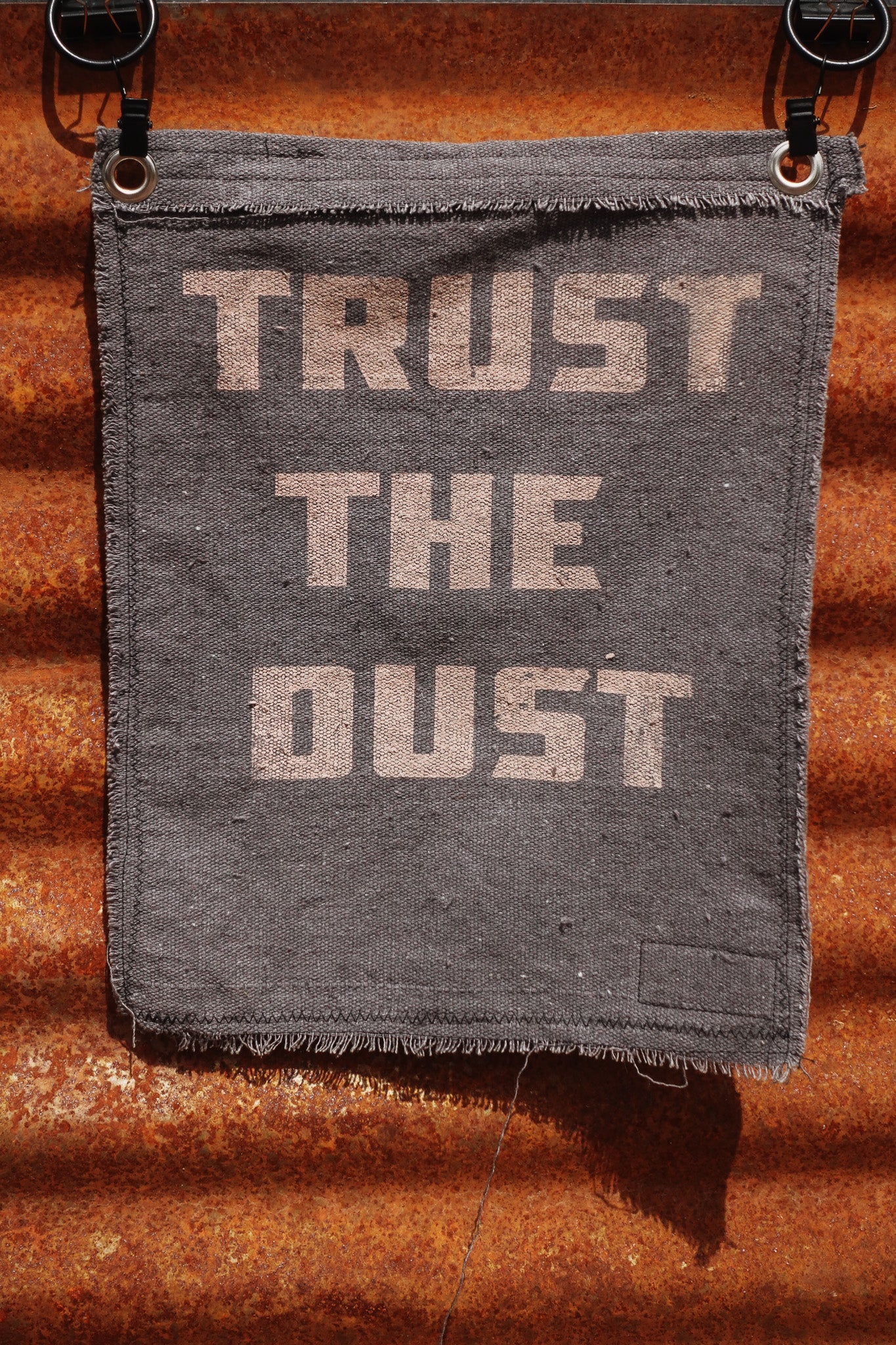FLAG 4: TRUST THE DUST